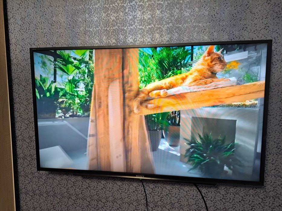 Телевізор Sony 48 дюймів Full HD.