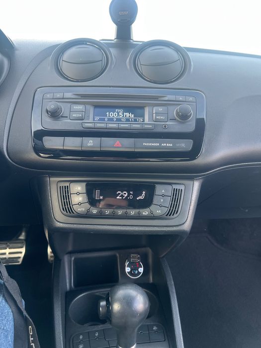 SEAT Ibiza SC 1.4 TSI DSG Cupra