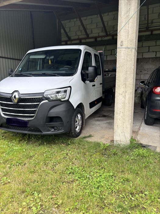 Renault Master 7 osobowe (wywrotka )