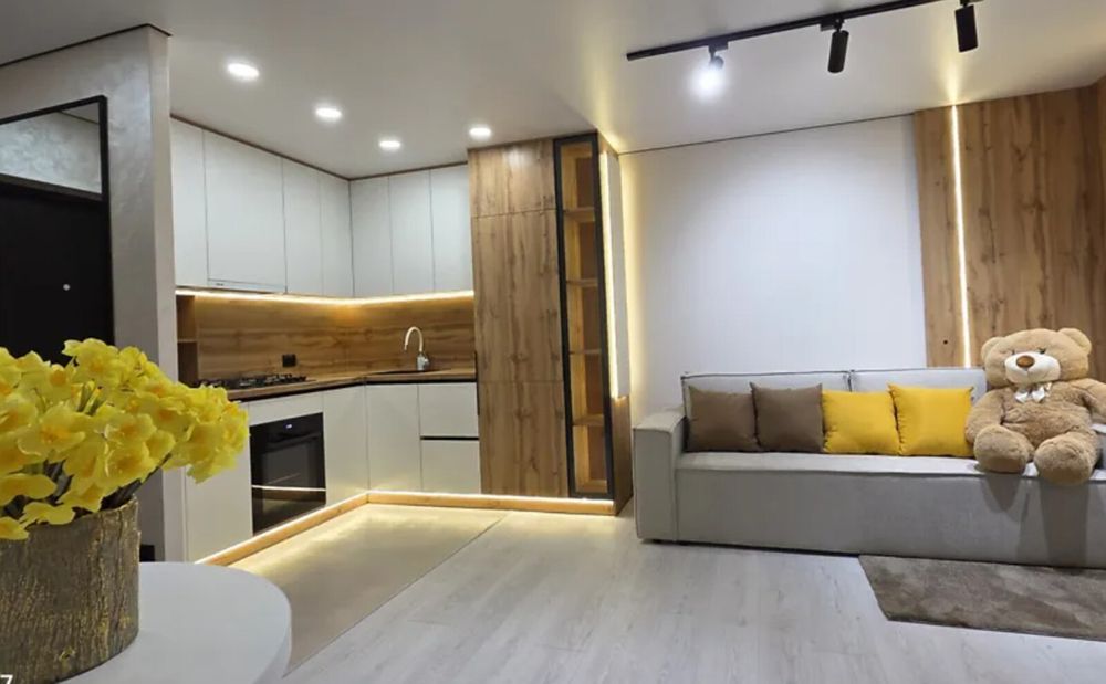 Продаж 2к квартири 58 кв. м на вул. Смакули