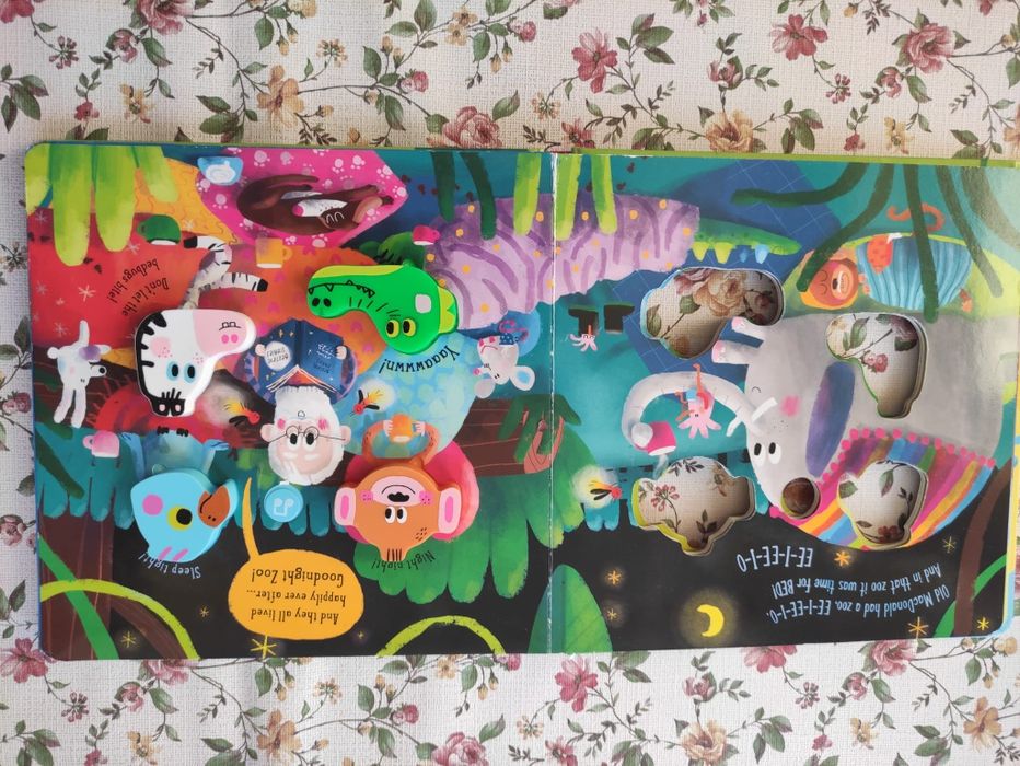 Old MacDonald Had A Zoo książka dla dzieci z dźwiękami po angielsku