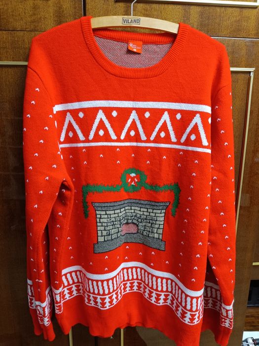 Свитер новогодний L +носки