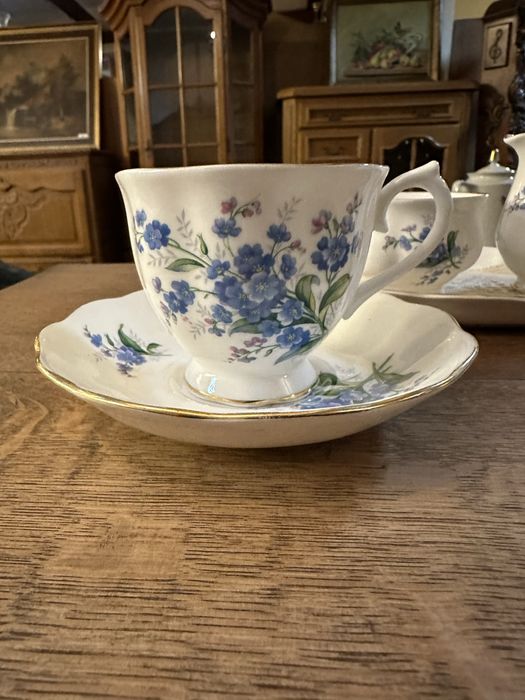 Zestaw kawowo herbaciany porcelana royal Albert