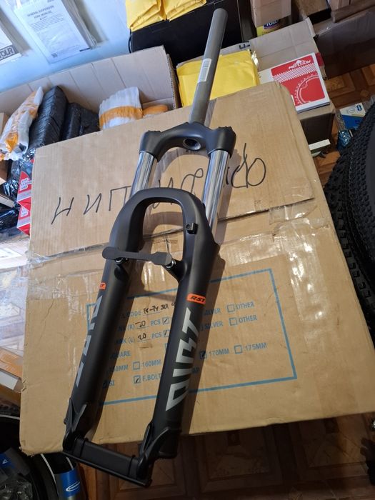 ВЕЛОсипедная вилка 26 алюмин. под диск и вибрейк, ход 130мм, Rst DIRT.