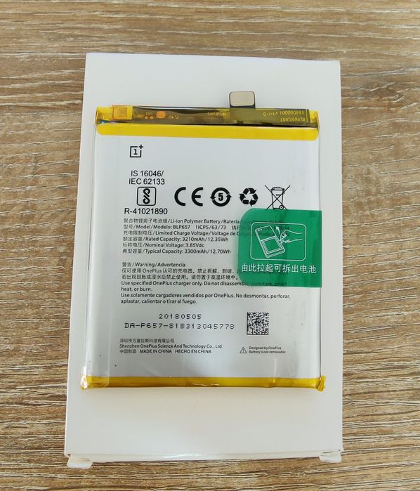 Акумулятор для OnePlus 6 BLP657 (3300mAh)