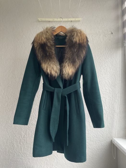 Пальто шерстяное