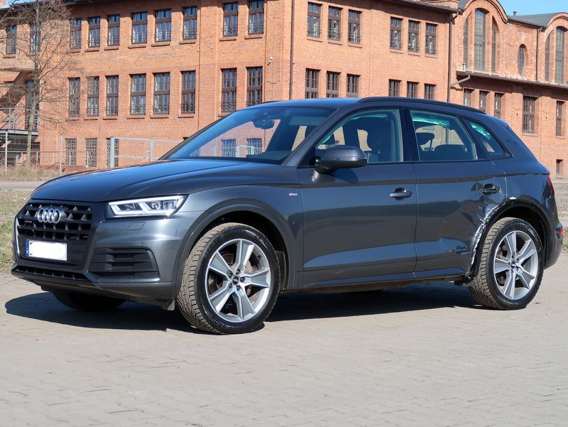 Audi Q5 2018r SALON POLSKA, S-LINE PNEUMATYKA, Quattro. koła 20cali. Śliczny!