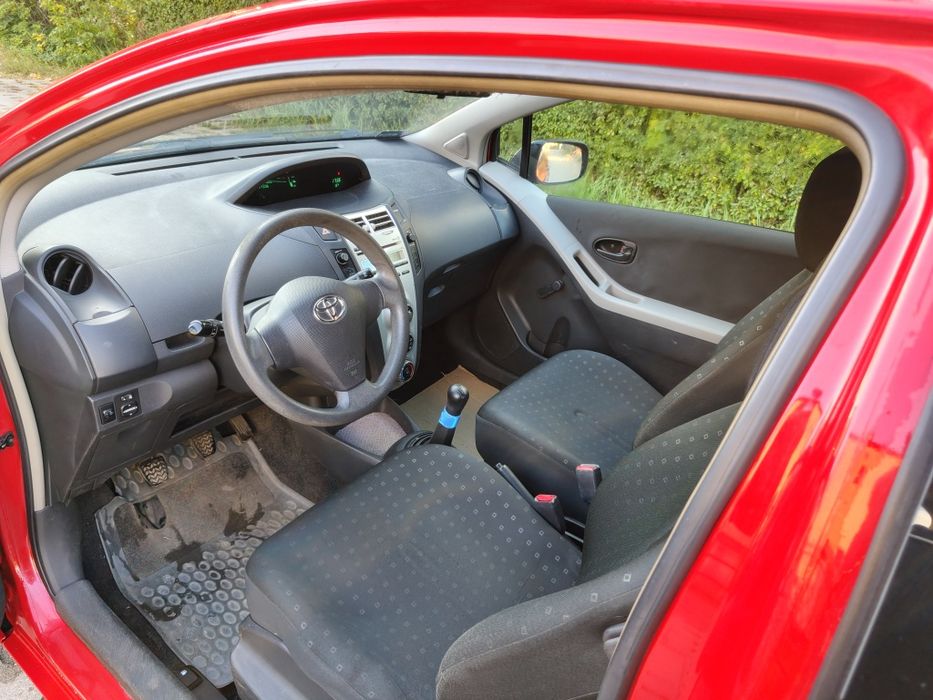 Toyota Yaris 1.0 benzyna 2006 rok