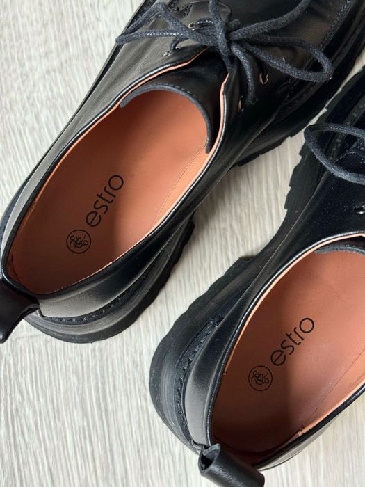 Жіночі туфлі дербі/ кріпери шкіряні ESTRO