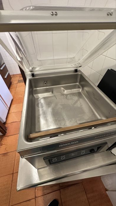 Maquina de vacuo profissional alemã Henkelman muito bom estado150015