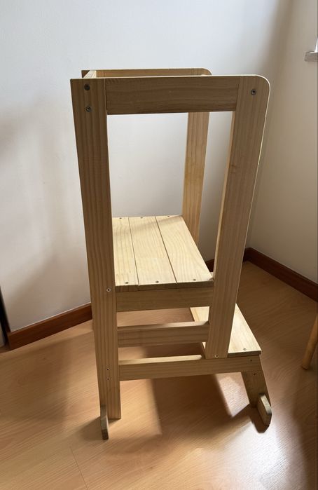 Torre aprendizagem montessori em madeira maciça