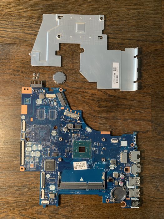 Материнська плата LA-E811P з процессором Intel Celeron N3060