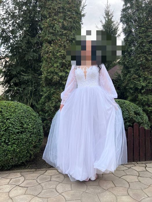 Продам весільну сукню