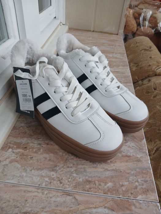 Зимні   кросівки