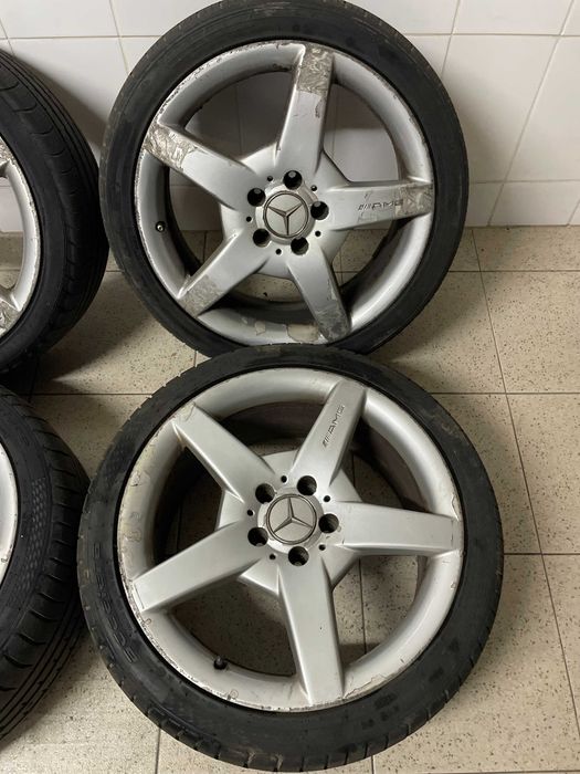 Jantes Mercedes W203 AMG R18 com pneus