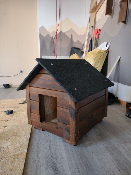 Buda dla psa ocieplona dostępne od reki