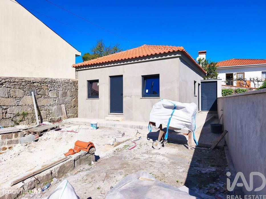 Moradia térrea T2 em Darque de 45,8 m2