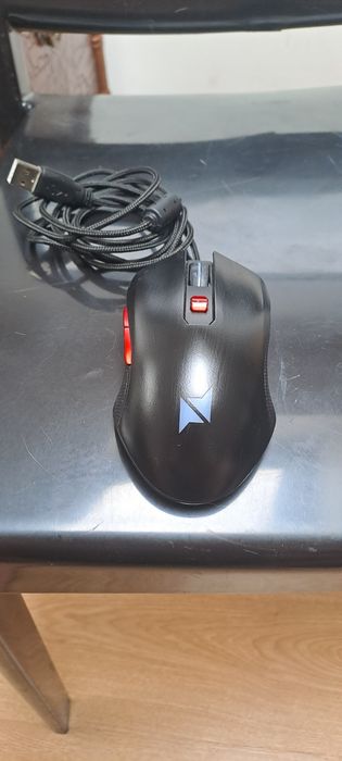 Rato gaming nuca utilizado