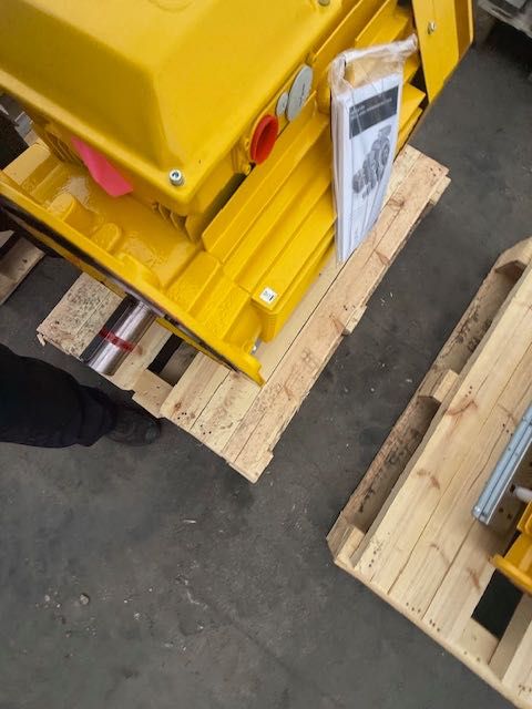 silnik elektryczny nowy 55 kw /650 v
