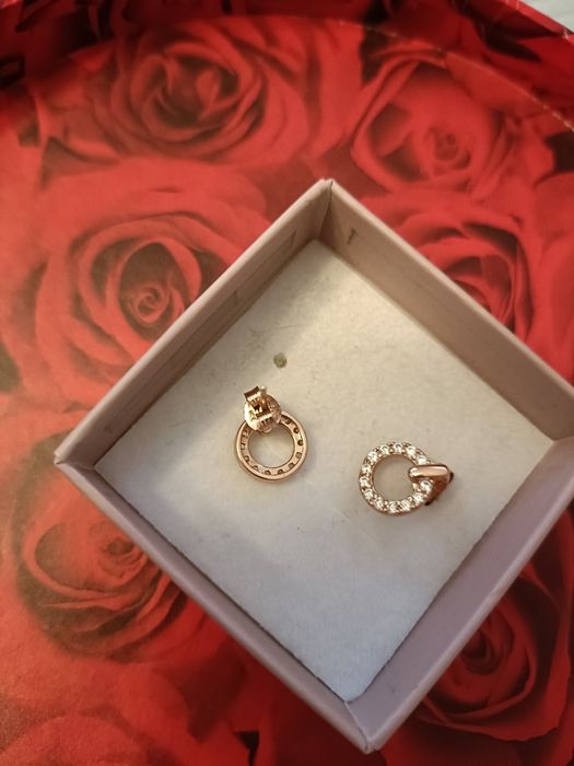 Kolczyki stylizowane Pandorą