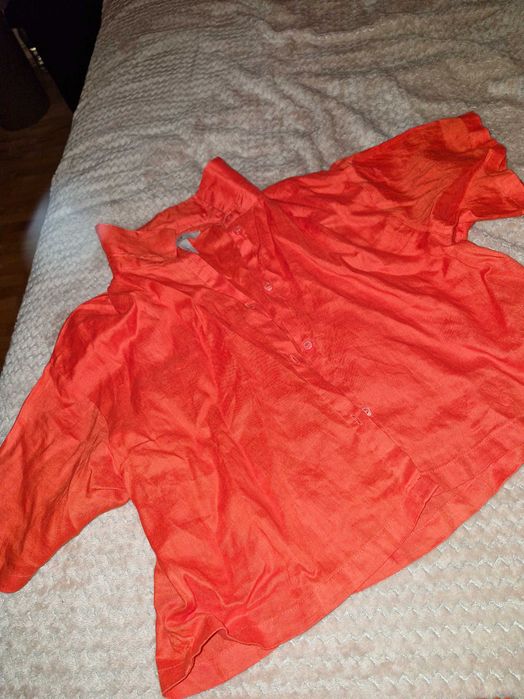 Jaskrawy lniany garnitur H&M