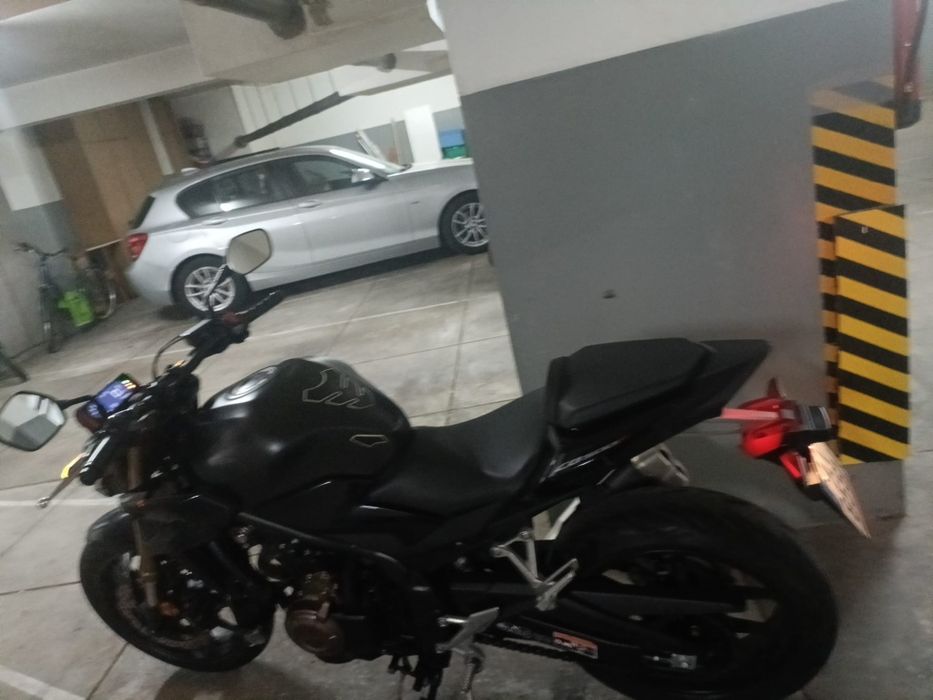 Vendo Honda 500f  2023