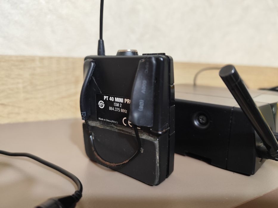 Радіо система AKG,SR 40,