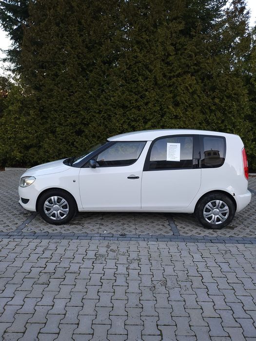 Bezwypadkowa Skoda Roomster