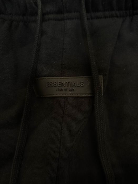 Essentials Black shorts