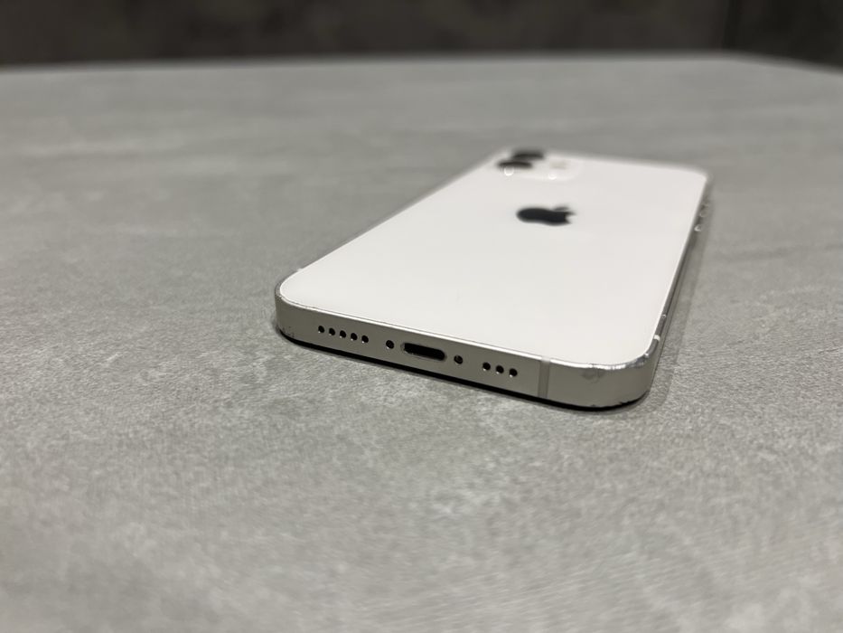 Iphone 12 White/на запчастини! ART87