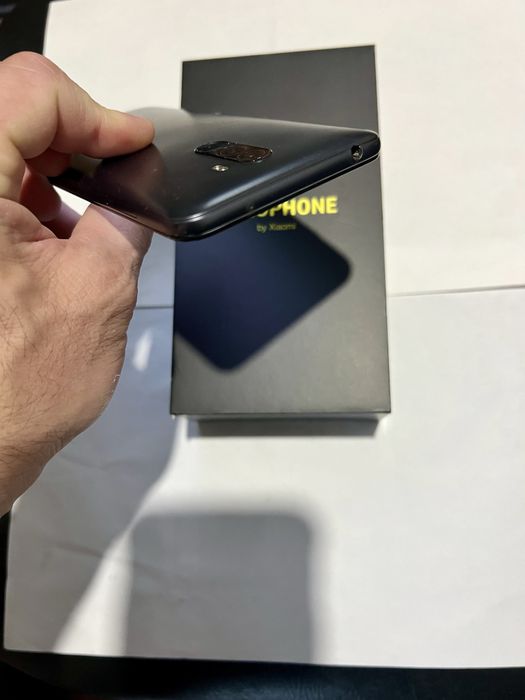 Pocophone f1 (Poco f1)