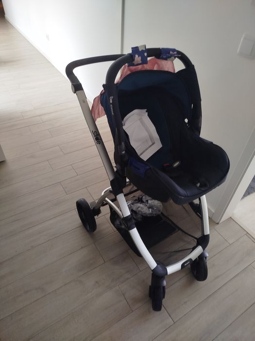 Vendo carrinho de bebé com ovo, alcofa e cadeira