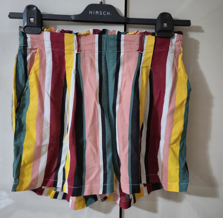 Spodenki krótkie materiałowe shorts 42 XL Primark kolorowe paski na gumie damskie kieszenie