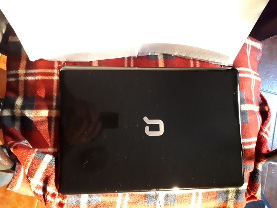 Vendo ecrã 15.6 Hp Compaq