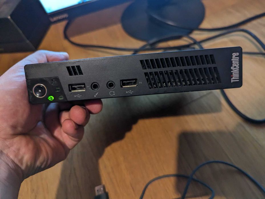 Komputer Lenovo M72e