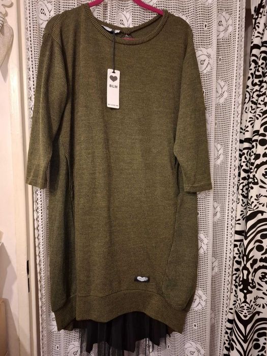 sukienka oliwka z czarnym tiulem  ByLoveMe