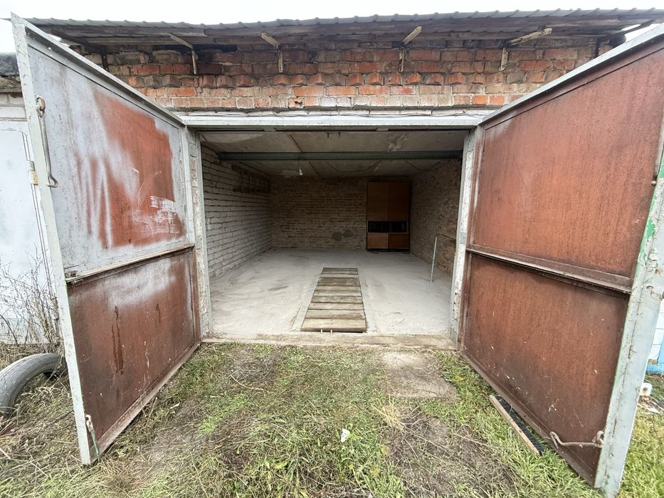 Гараж в ГК9а, гараж високий для буса, гараж в Олександрії, ворота 2,0м