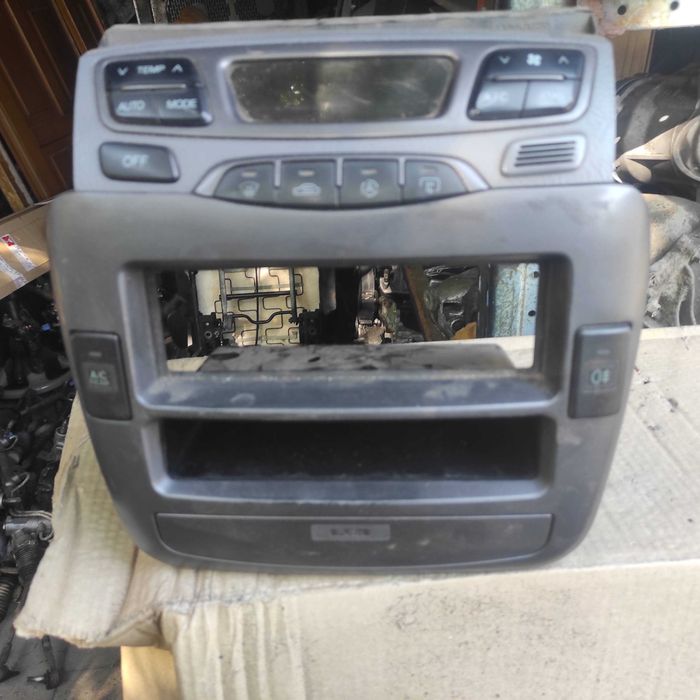 Panel Nawiewu Klimatyzacji Hyundai Trajet