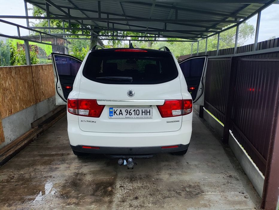 Продам внедорожник  Kyron