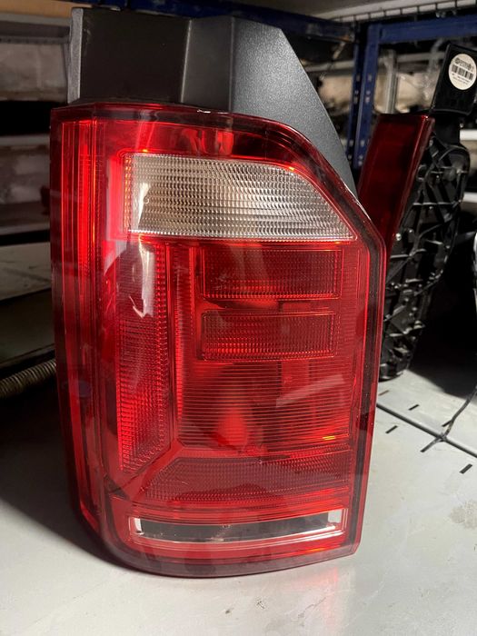 Lampa  tył lewa tylna VW T6 TRANSPORTER 6 15-
