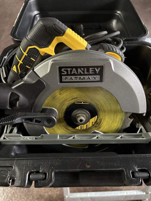 Pilarka Stanley Fatmax