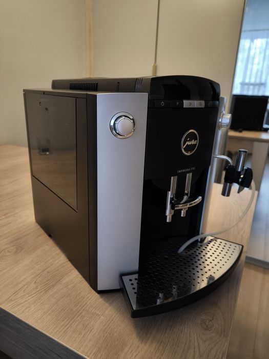 Ekspres ciśnieniowy Jura Impressa F50