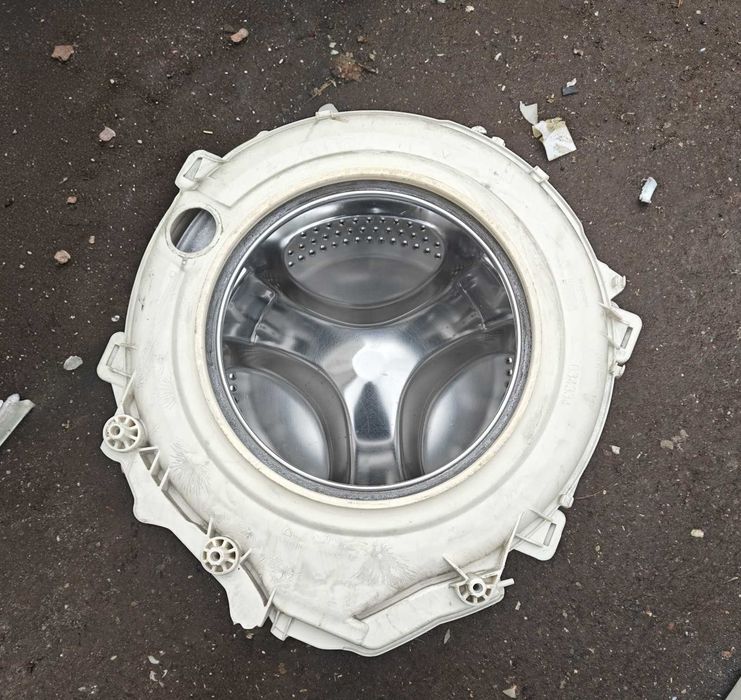 Бак в сборе indesit