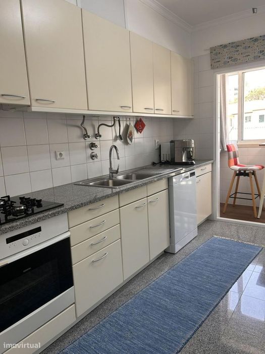 Apartamento com 2 quartos - localizado em Funchal