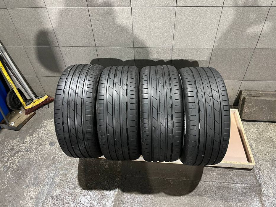 Шини / Резина літня.Hankook k127 ventus evo3   245/45/18