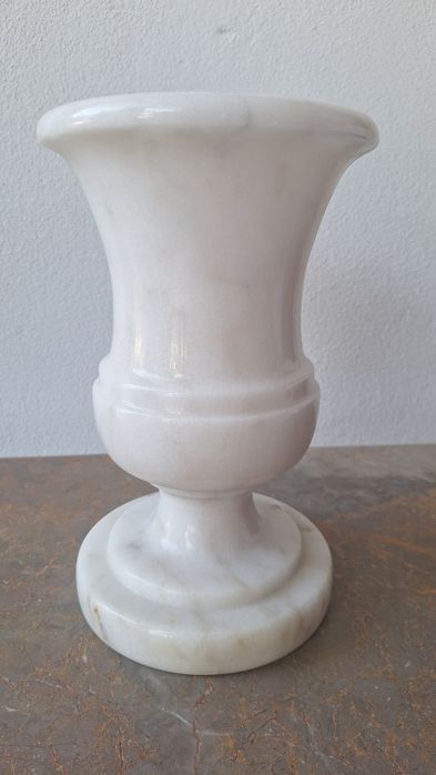 Vaso de Mármore estilo Medici