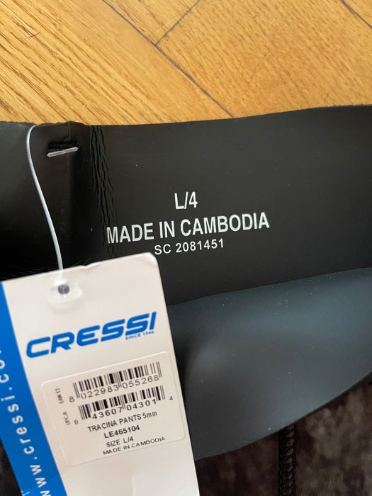 Терміново Новий гідро костюм cressi 5mm, розмір 4