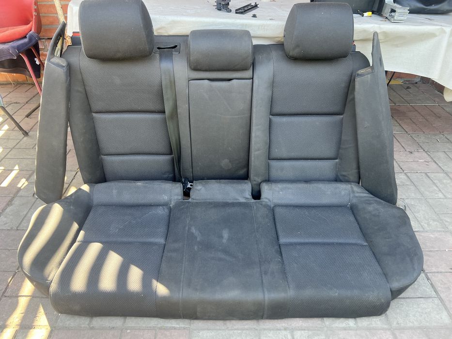 Задний диван Ауди а4 б6 avant