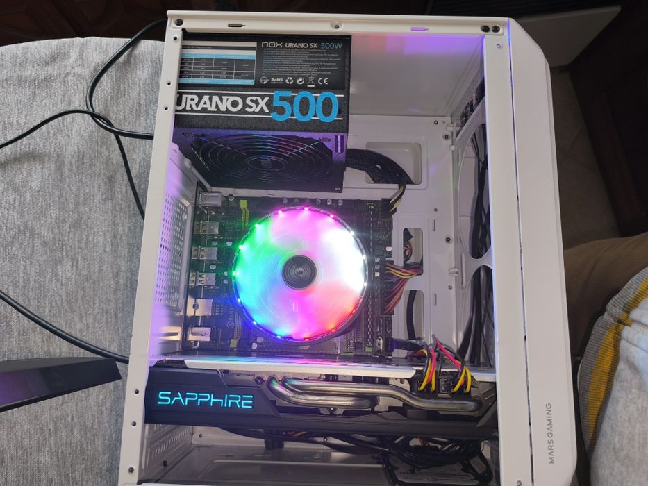 Torre xeon 2650 v3 com RX 580