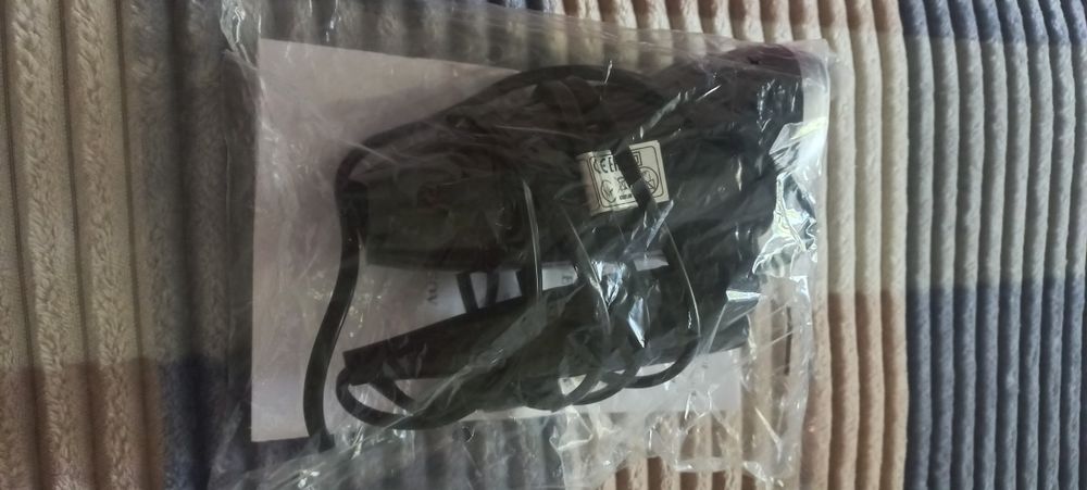 Продам фен Saturn